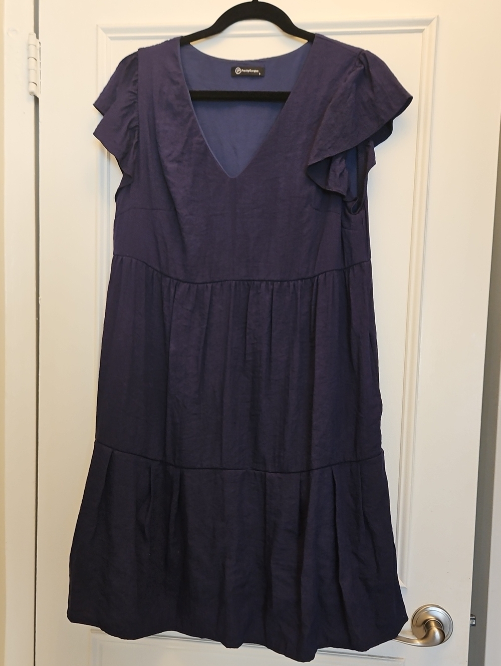 Everyday V-Neck Tiered Dress in Deep Navy